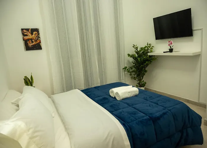 Imperial Apartment *